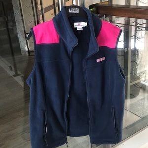 Vineyard vines vest